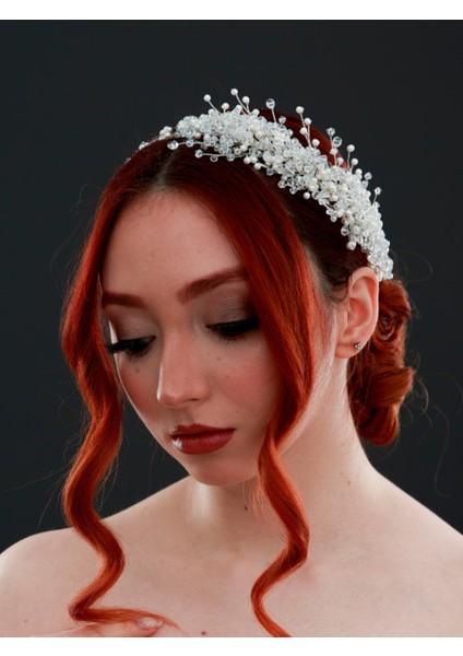 Kristal Taşlı Ince Gelin Tacı – Zarif Tasarım fiyatları