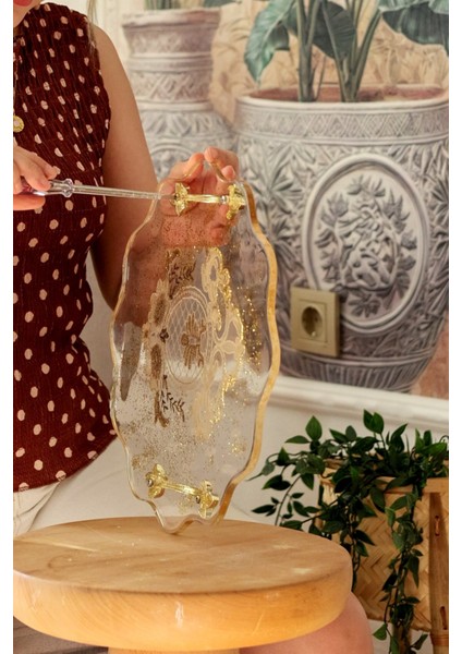 Epoksi Reçine 1,5 kg - 33,5 cm Tırtıklı Tepsi Kalıbı - Gümüş&gold Sim - Çelik Gold Zamak Kulp fiyatları