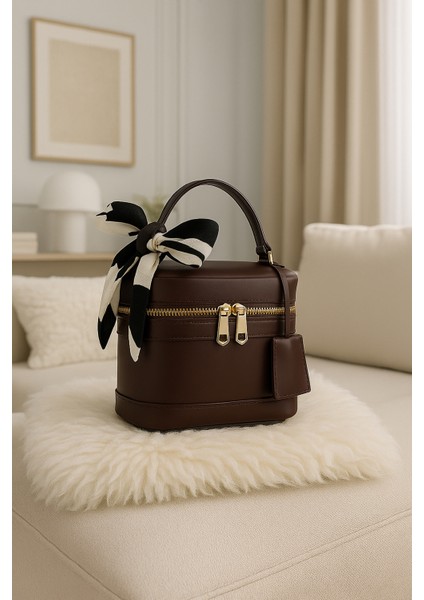 Kadın Dikdörtgen Formlu Çapraz Askılı El ve Omuz Çantası Melina