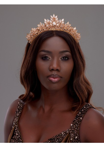 Kristal Taşlı Gelin ve Davet Tacı – Işıltılı Zarif Tasarım