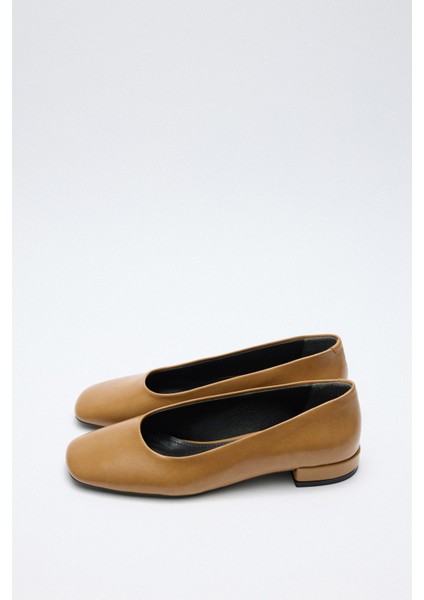 Babet 2530 - Mini Topuklu Karamel Kadın Babet modelleri