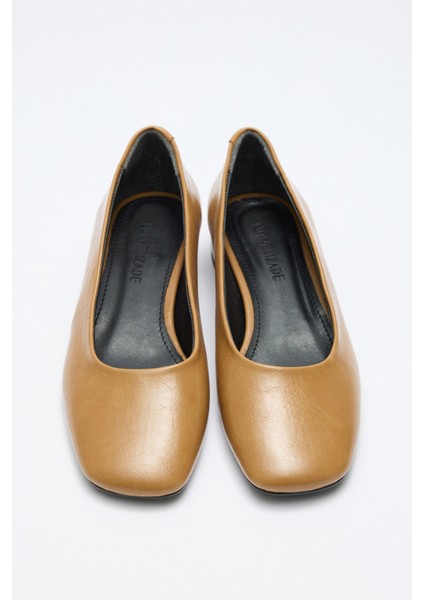 Babet 2530 - Mini Topuklu Karamel Kadın Babet fırsatları