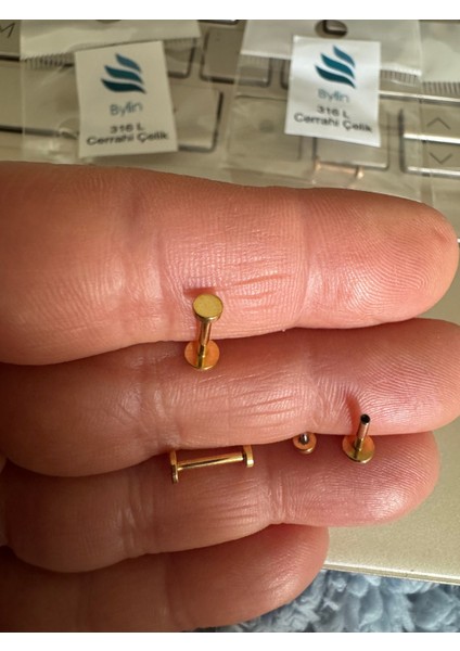 Cerrahi Çelik Bar Içinden Vidalı Labret Piercing-Dudak-Helix, Tragus, Bar Uzunluğu 8mm-1 Adet