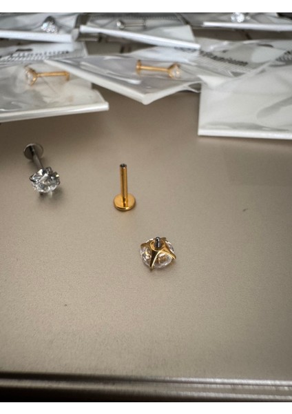 G23 Titanyum Tek Taşlı Piercing - Taş Çapı 5mm - 1 Adet fiyatları