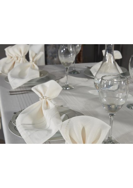 Corvver 26 Parça Dertsiz Masa Örtüsü Takımı Krem modelleri