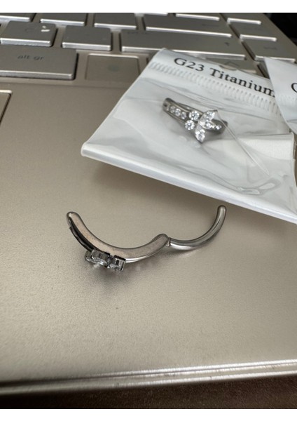 %100 G23 Titanyum Kelebekli Göbek Piercingi- 1 Adet fiyatları