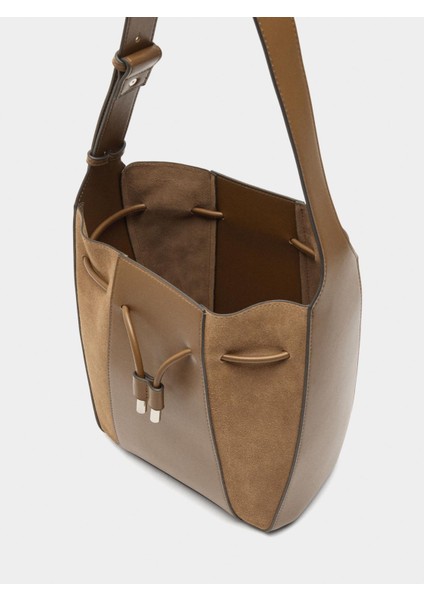 Deri Detaylı Bucket Çanta M indirimleri