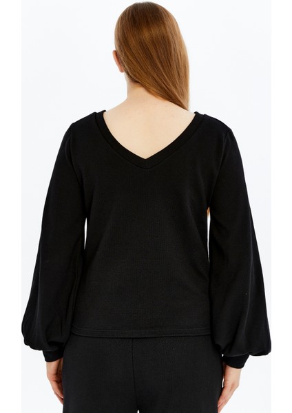 Kadın Dokulu V Yaka Bluz indirimleri