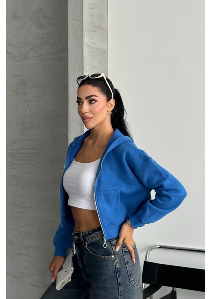 Kadın Mavi Renk Kapüşonlu Şardonlu Crop Sweatshirt Hırka fırsatları