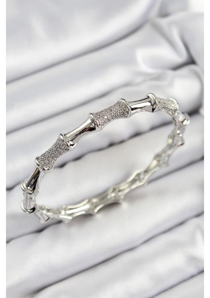 Pirinç Zirkon Taşlı Kemik Model Gümüş Renk Vip Kadın Bileklik - Lisinya