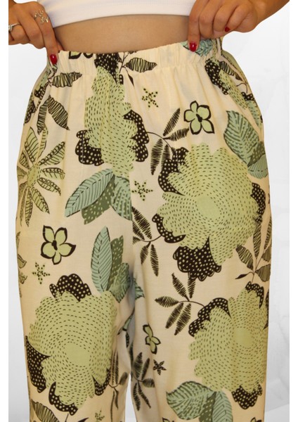 Rahat Kesim Beli Lastikli Viskon Kumaş Bol Paça Kadın Pantolon