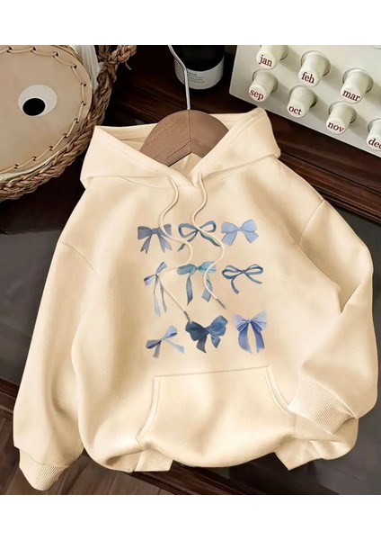 Kurdeleler Baskılı Içi Polarlı Kapüşonlu Sweatshirt