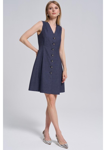 V Yaka-Düğme Detaylı, Elbise