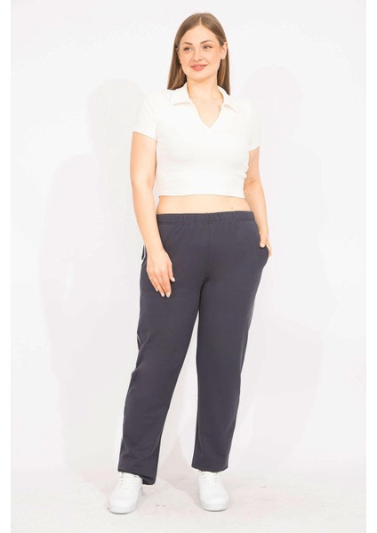 Kadın Lacivert Büyük Beden Biye Detaylı Spor Pantolon 65N35627