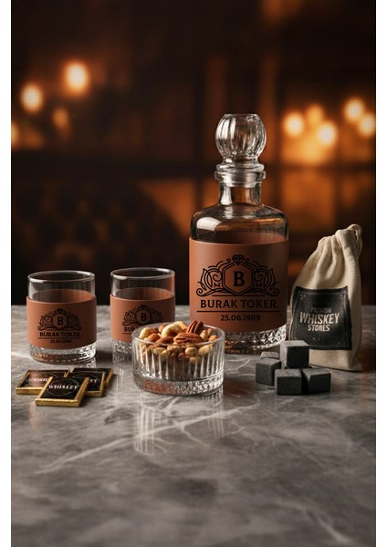 Kişiye Özel Viski Hediyesi – Deri Kaplı Bardak & Çerezlik – Sacramento Scotch