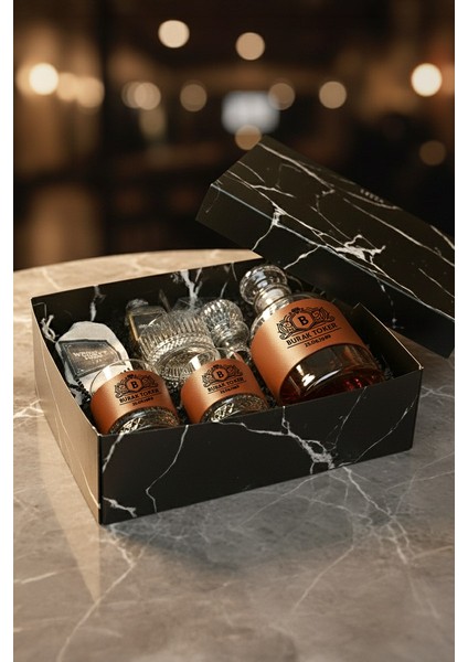 Kişiye Özel Viski Hediyesi – Deri Kaplı Bardak & Çerezlik – Sacramento Scotch fırsatları