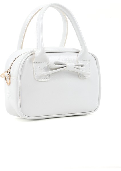 Kırışık Dokulu Beyaz SHK217 Fiyonklu Suni Deri, Tek Bölmeli, Fermuarlı,kolon Askılı, El, Kol ve Omuz Çantası fiyatları