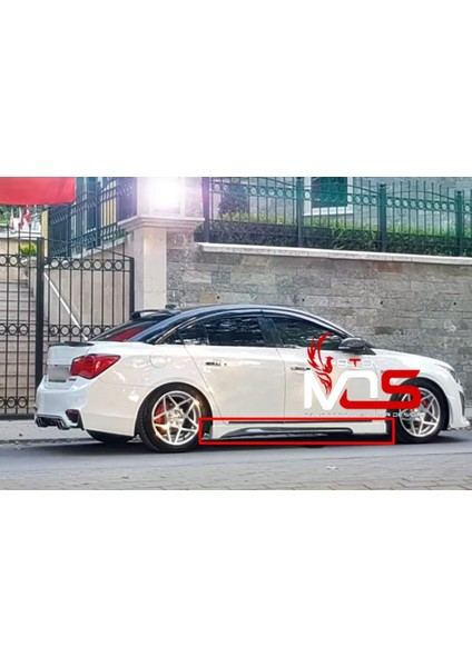 Chevrolet Cruze Gtx Marşpiyel Takımı Sağ Sol Fiberglass Boyasız fırsatları