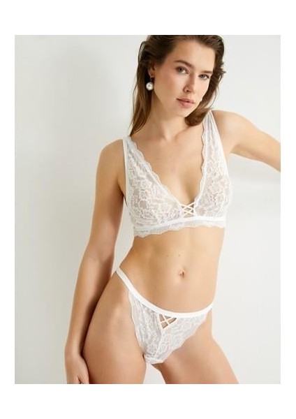 Dantelli Tül String Külot