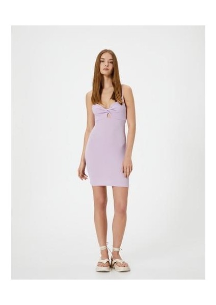 Ince Askılı Mini Kalem Elbise Kalp Yaka Arkası Dekolteli Bağlama Detaylı