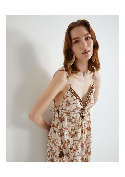 Askılı Uzun Elbise V Yaka Püskül Detaylı