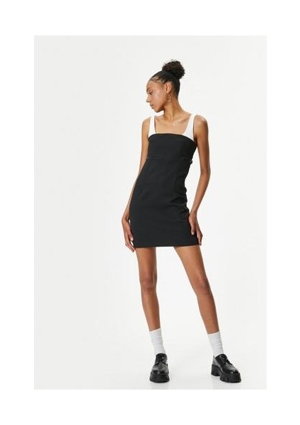 Mini Kalem Elbise Renk Kontrastlı Askılı Slim Fit