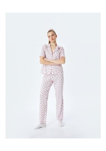 Köpek Grafik Baskılı Kısa Kollu Pamuklu Gömlek Yaka Pijama Takımı