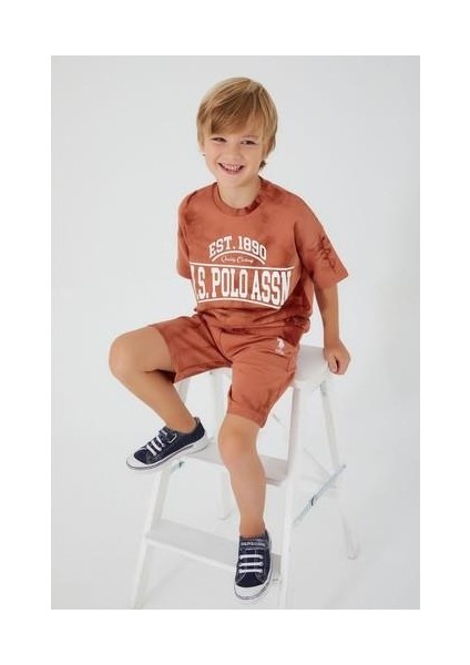 Written In White Bold Kahverengi Erkek Çocuk Bermuda Takım