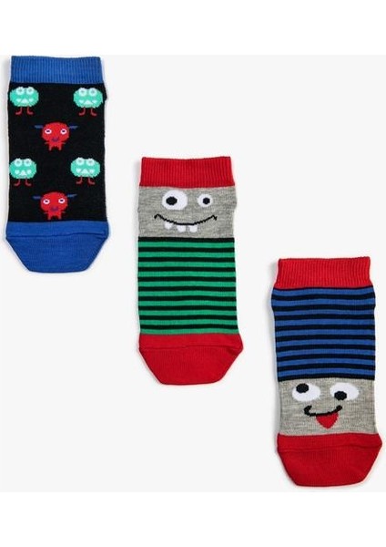 3’lü Desenli Çorap fırsatları