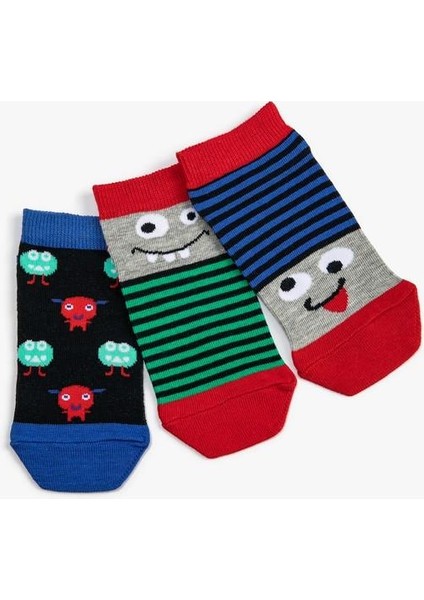 3’lü Desenli Çorap indirimleri