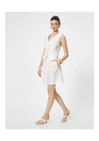 4SAK40349PW 001 Kırık Beyaz Kadın Dokuma Sort indirimleri