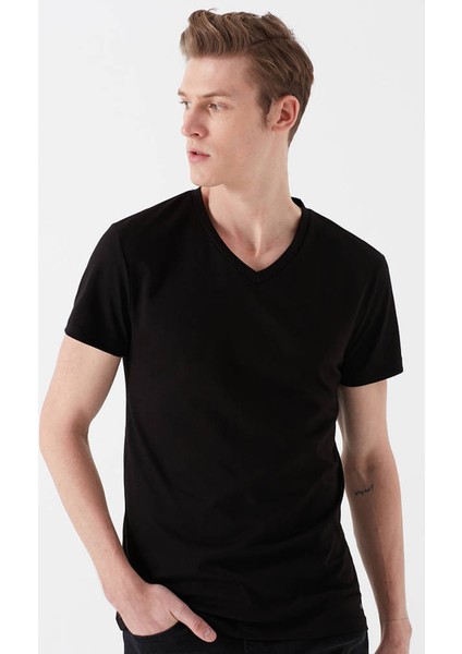 Erkek V Yaka Streç Siyah Basic Tişört 061748-900 modelleri