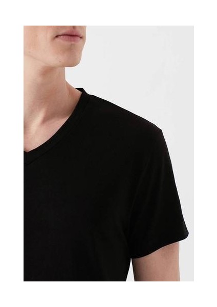 Erkek V Yaka Streç Siyah Basic Tişört 061748-900