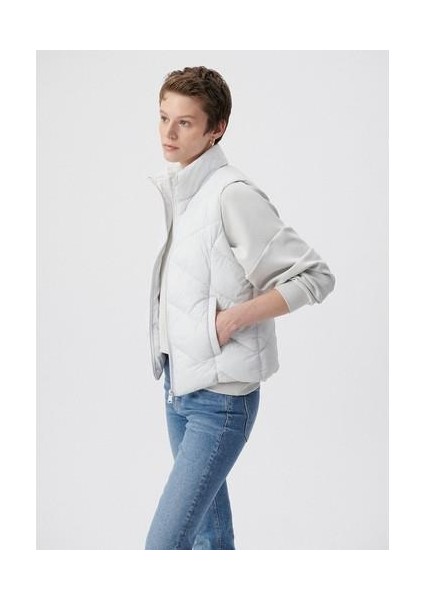 Dik Yaka Gri Şişme Yelek 1110226-83746