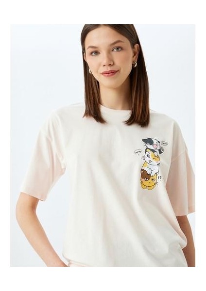 Kedi Baskılı Bisiklet Yaka Kısa Kollu Rahat Kalıp Tişört