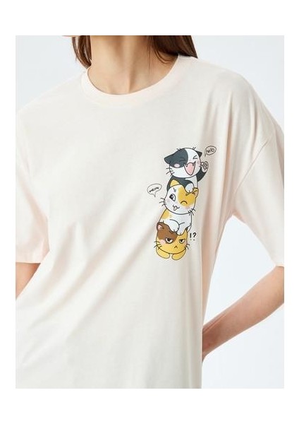 Kedi Baskılı Bisiklet Yaka Kısa Kollu Rahat Kalıp Tişört