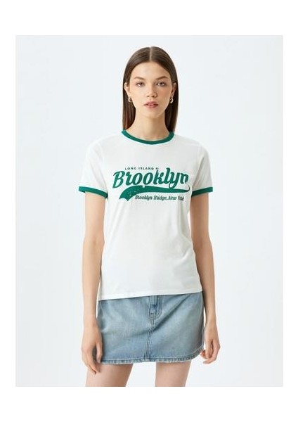 Kolej Baskılı Biyeli Kısa Kollu Bisiklet Yaka Tişört