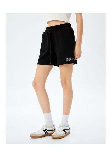 Slogan Baskılı Beli Bağcıklı Cep Detaylı Mini Şort
