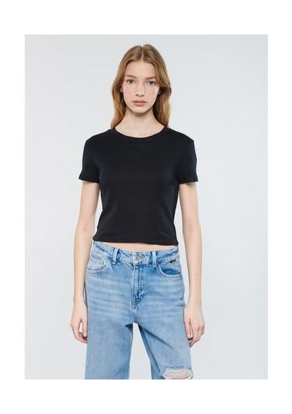 Siyah Basic Crop Tişört 1600814-900