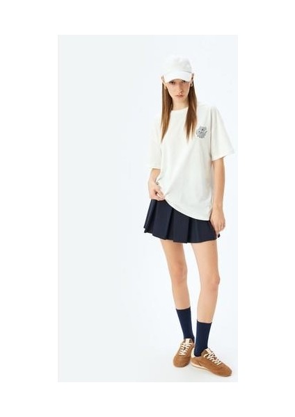 Koala Baskılı Bisiklet Yaka Rahat Kalıp Kısa Kollu T-Shirt