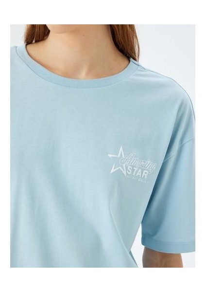 Arkası Baskılı Oversize Bisiklet Yaka Kısa Kollu Tişört