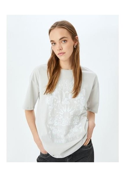 Baskılı Rahat Kalıp Kısa Kollu Bisiklet Yaka Tişört