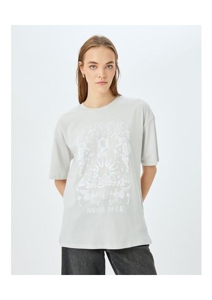 Baskılı Rahat Kalıp Kısa Kollu Bisiklet Yaka Tişört