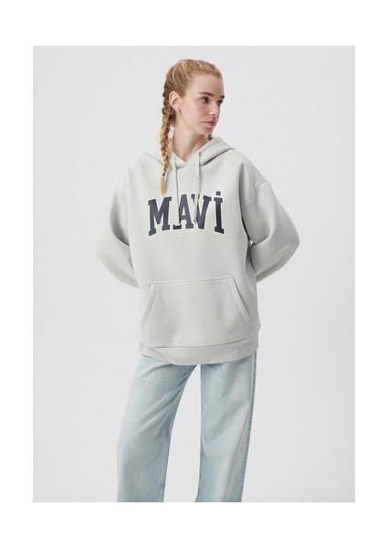 Mavi Logo Baskılı Kapüşonlu Gri Sweatshirt 1600361-34322