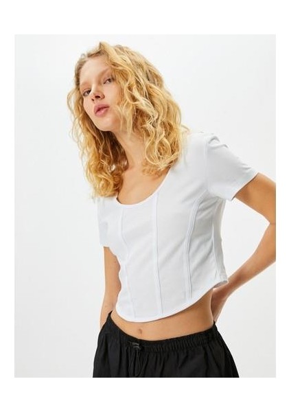 Crop Tişört Korse Görünümlü Dar Kalıp Kısa Kollu U Yaka Pamuklu fırsatları
