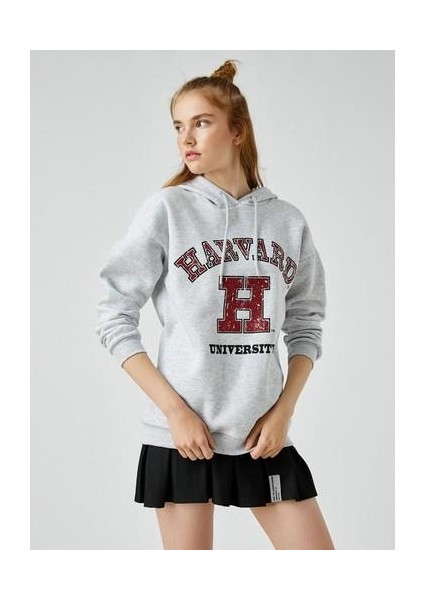 Oversize Kolej Sweatshirt Kapüşonlu Baskılı Harvard Lisanslı indirimleri