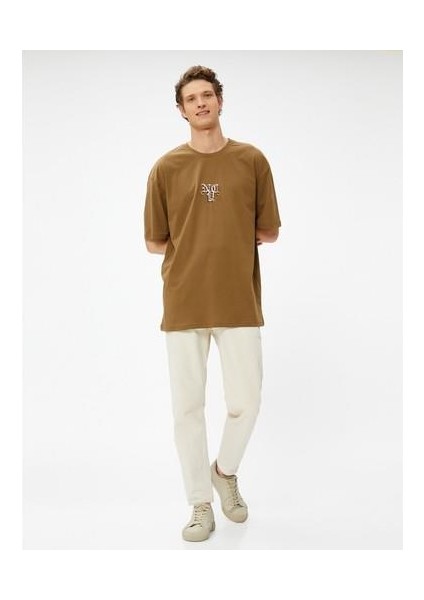 Oversize Tişört Grafiti Baskılı Bisiklet Yaka Pamuklu