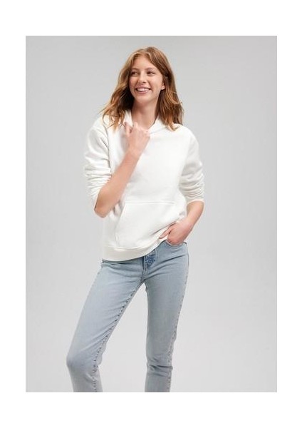 Kapüşonlu Beyaz Basic Sweatshirt 167299-70057