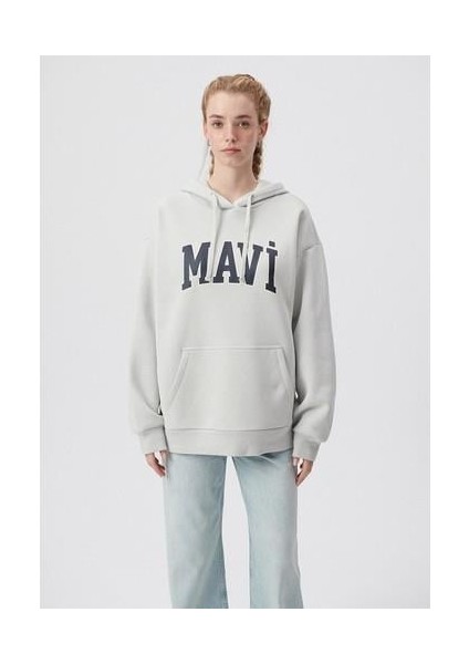 Mavi Logo Baskılı Kapüşonlu Gri Sweatshirt 1600361-34322