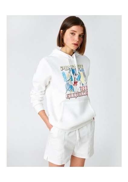 Manga Baskılı Sweatshirt Kapüşonlu Uzun Kollu
